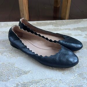 GUC Chloe Scalloped Flats